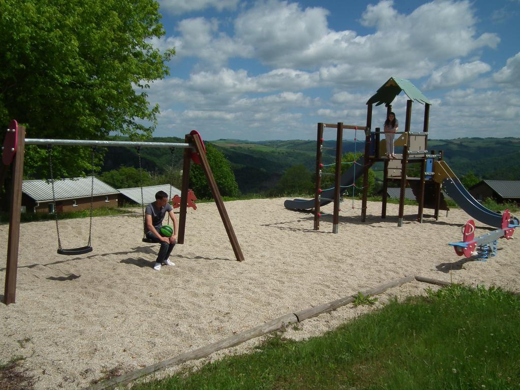 Camping Domaine Vallee Du Tarn Sn Saint-Cirgue Exterior foto